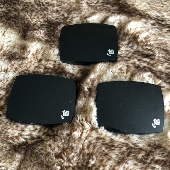 3 trial size Lancôme eyeshadow set - 20cad - Picture 2 of 2